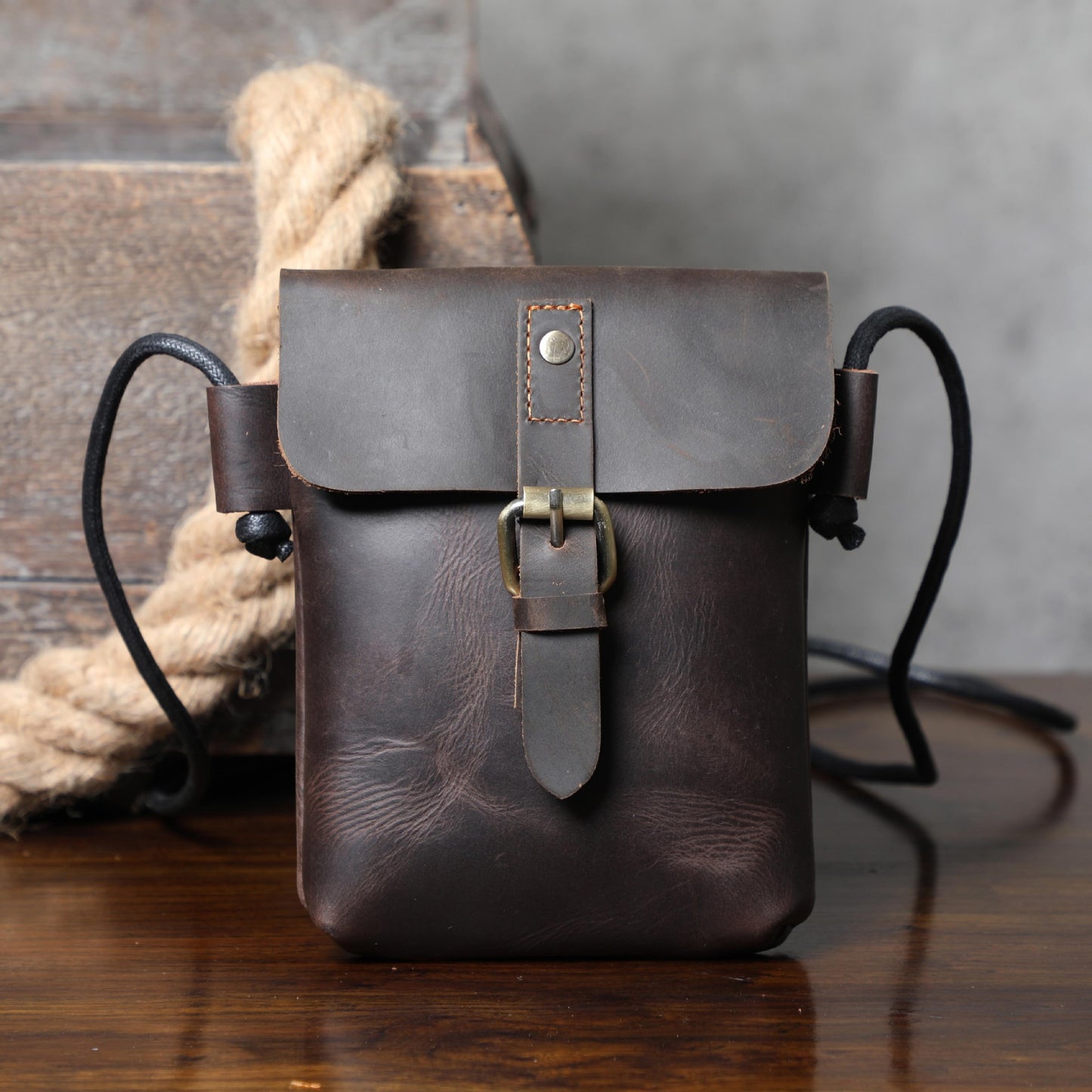 First Layer Cowhide Minimalist Phone Bag Crazy Horse Leather Crossbody